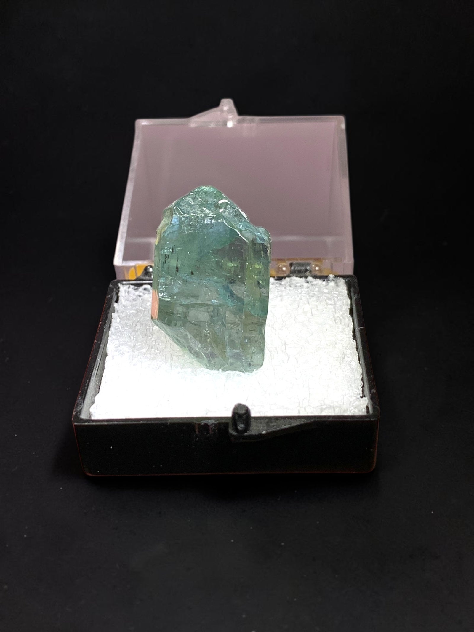 Apatite, Sludyanka, Russia