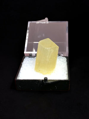 Scapolite, Dar-e-Zu Mine, Afghanistan