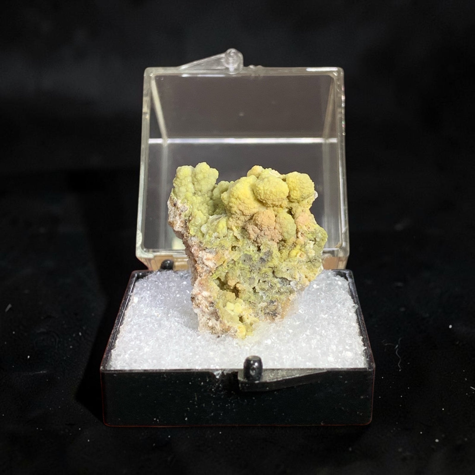 Mottramite, Tombstone, Arizona