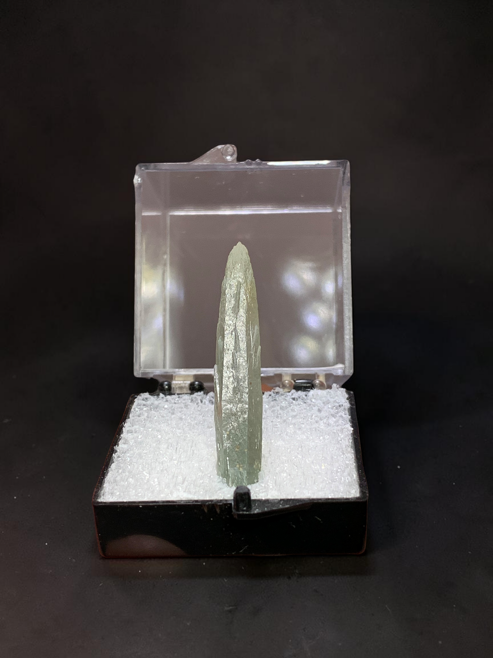 Quartz w/ Hedenbergite Inclusions, Serifos Island, Greece