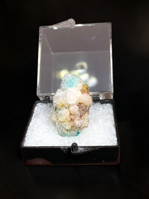 Analcime w/ Copper Inclusions, Cape Blomidon, Canada
