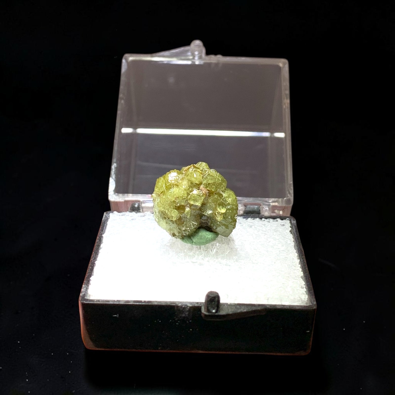 Demantoid Garnet, Lanzada, Italy