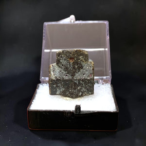 Staurolite Twin, North Carolina