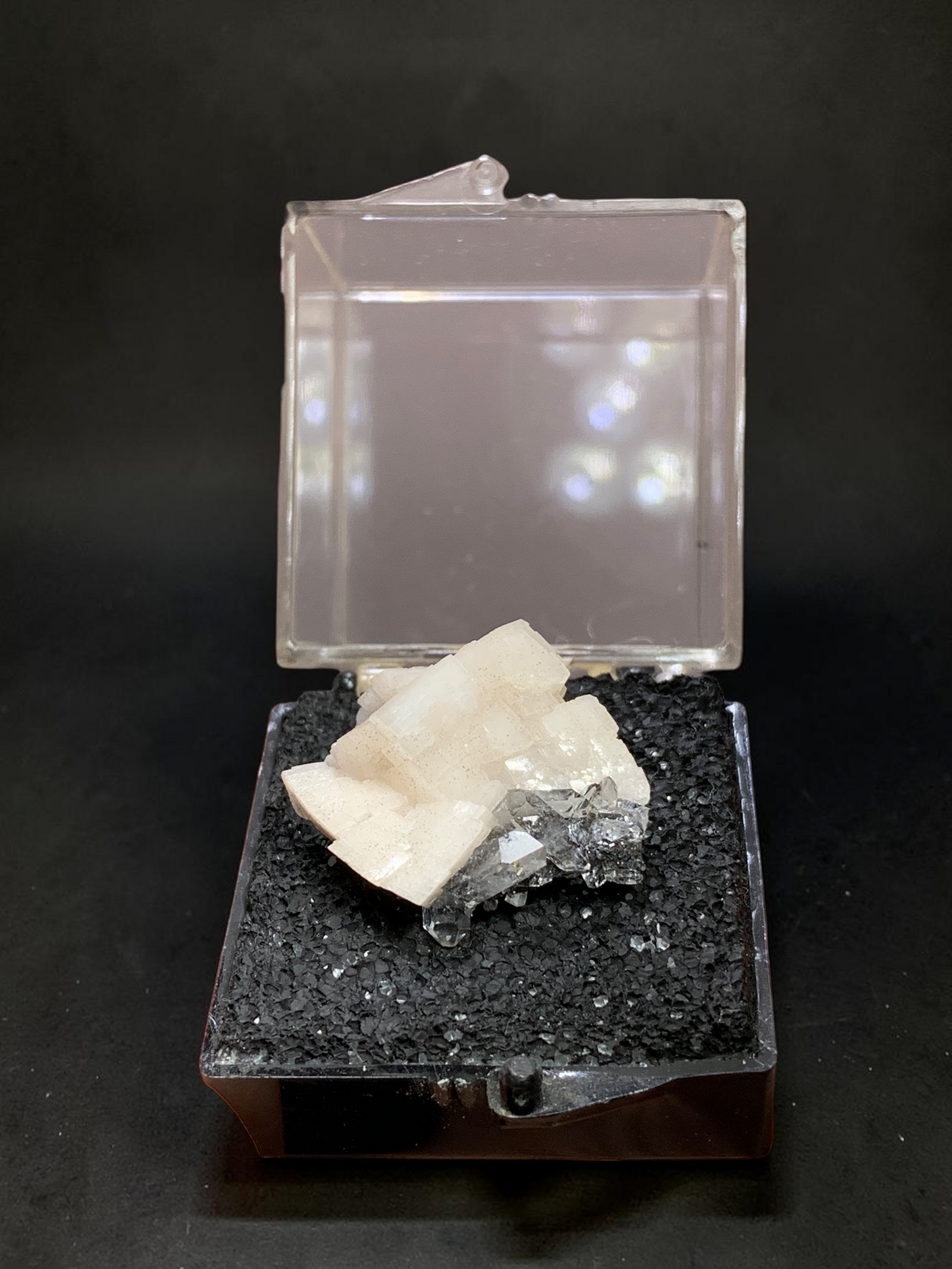 Dolomite w/ Quartz, Norwood, New York
