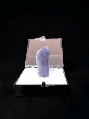 Cordierite (var. Iolite), Coroaci, Brazil