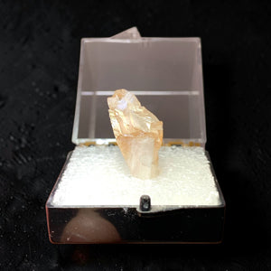 Cerussite, Touissit, Morocco