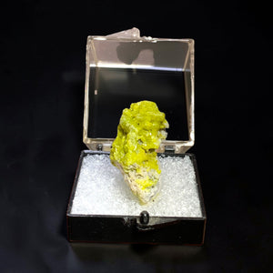 Pyromorphite, Wheatley Mine, Pennsylvania