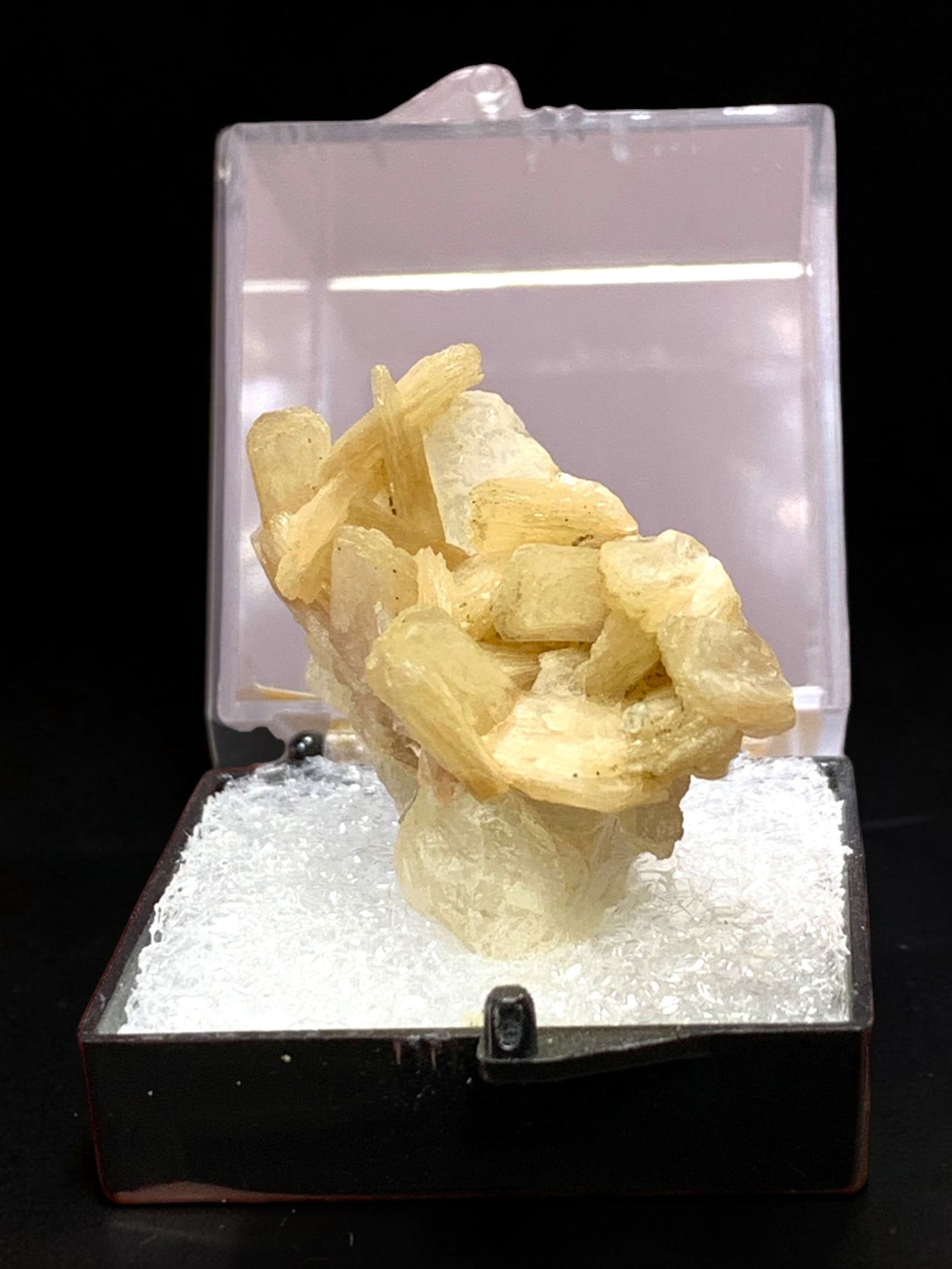 Stilbite, Peterson, New Jersey, USA