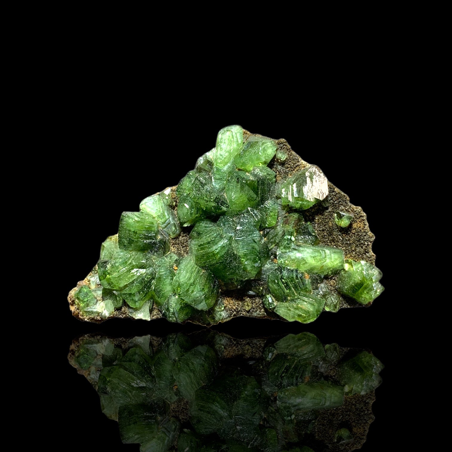Ludlamite, Amazonas, Brazil. - Summit's Steps Minerals