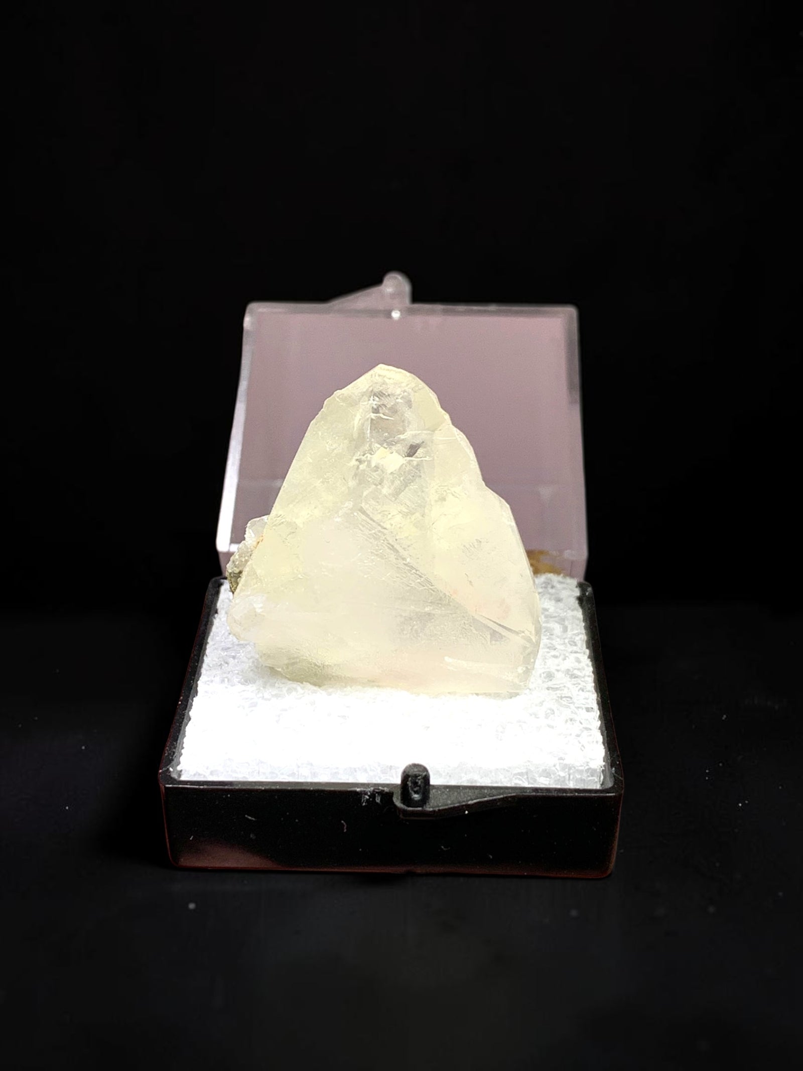 Calcite w/ Realgar Inclusions, Hunan, China