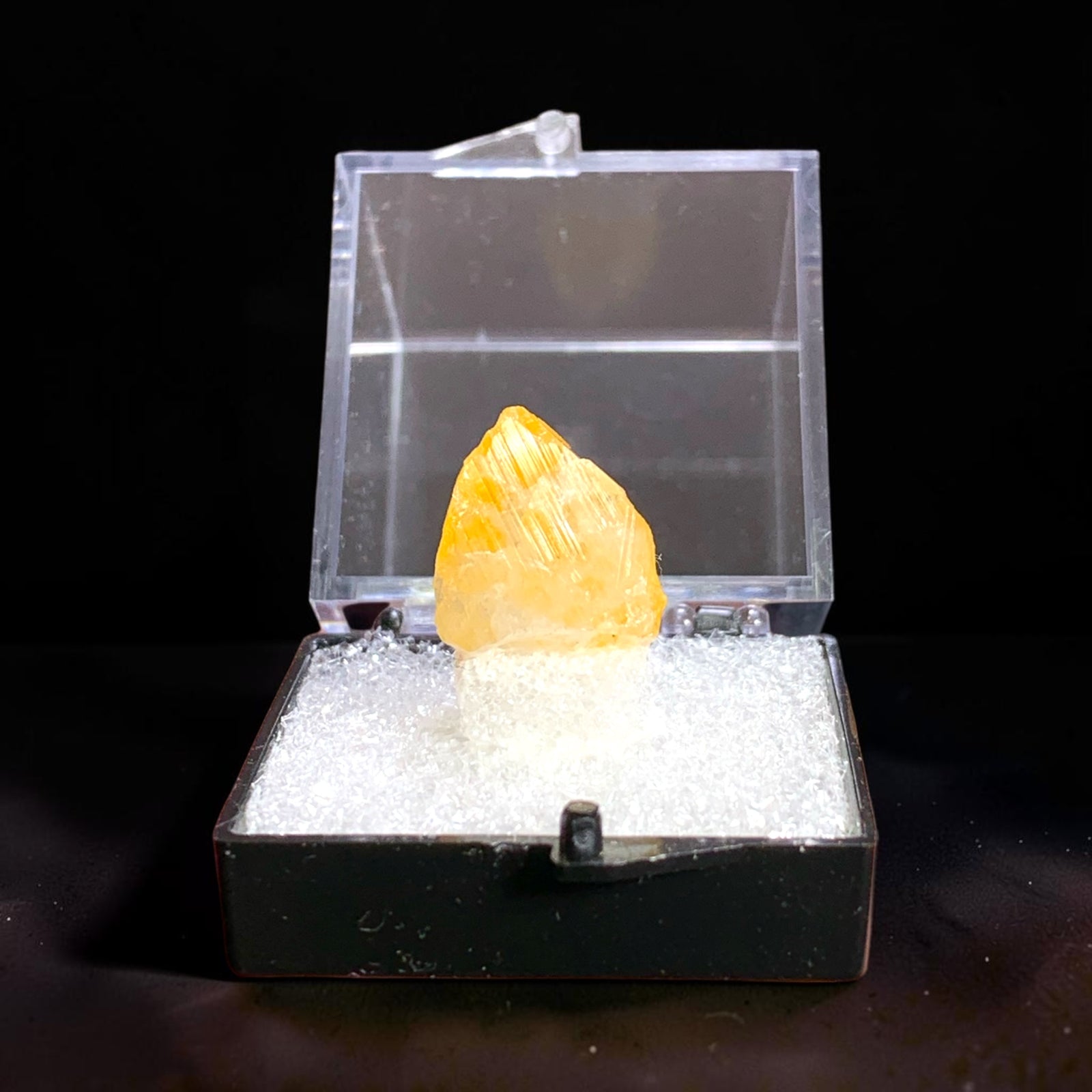 Powellite, India