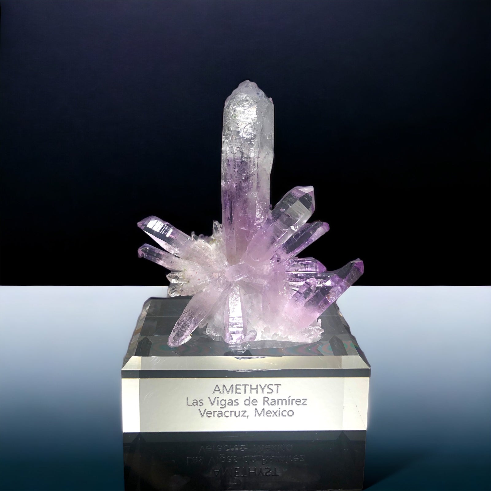Amethyst w/ custom stand