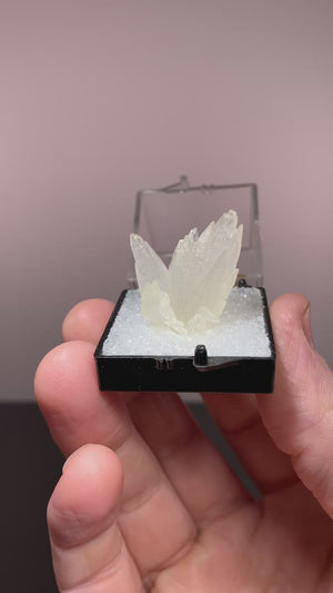 Calcite, Irai, Brazil
