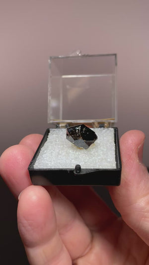 Cassiterite, Pingguo, China