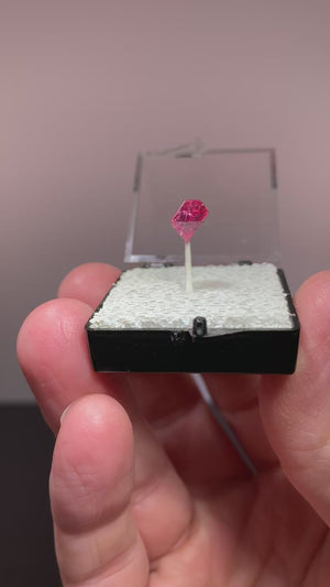 Spinel, Pein Pyit, Myanmar