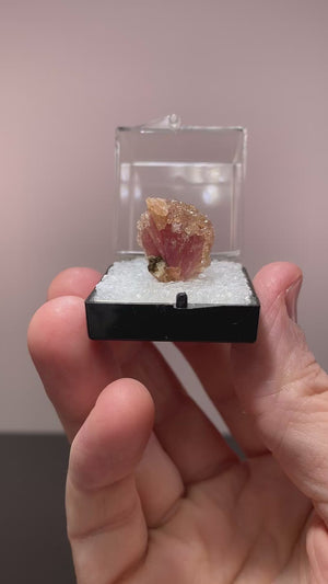 Inesite w/ Hubeite, Ezhou, China