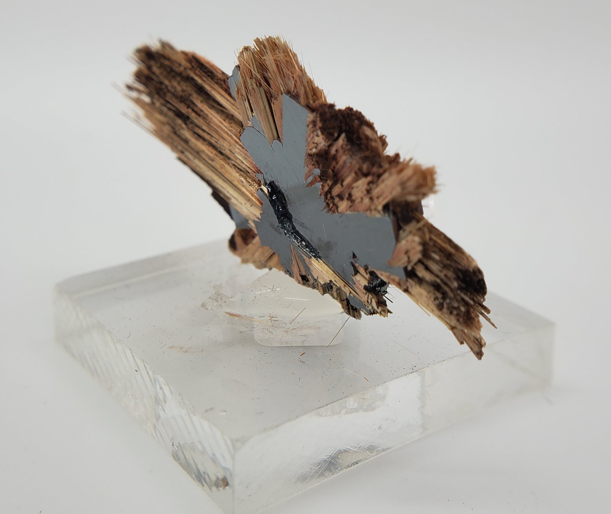 Rutile and Hematite,  Brasil