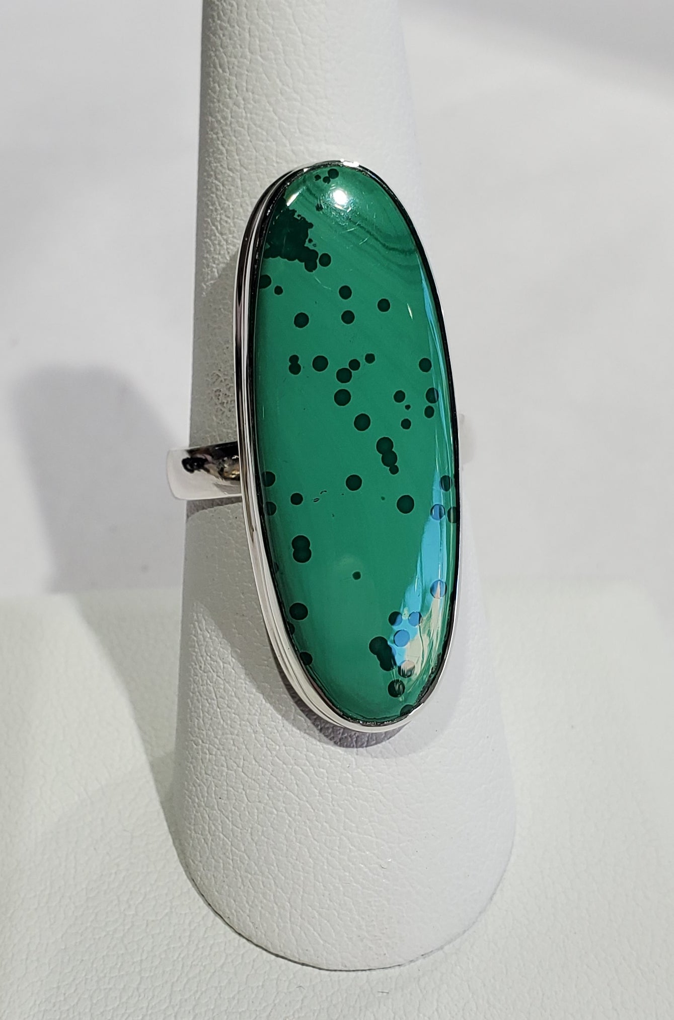 Malachite Ring in Sterling Silver