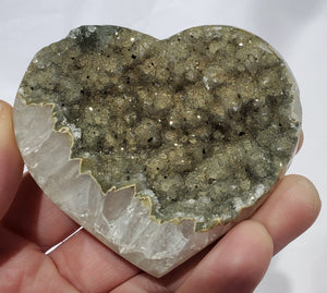 Druzy Quartz w/ Manganese Heart