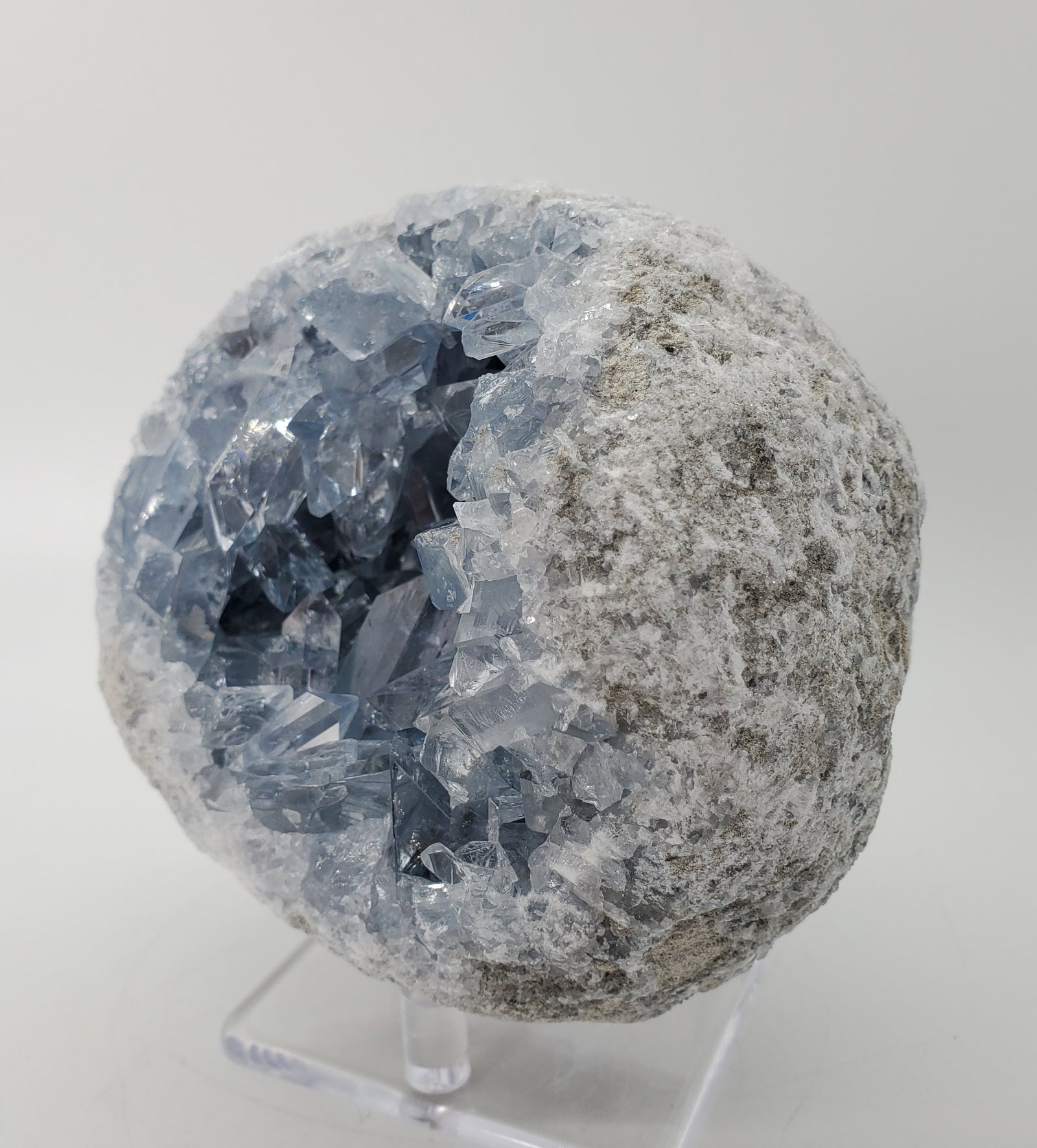 Celestite (Madagascar)