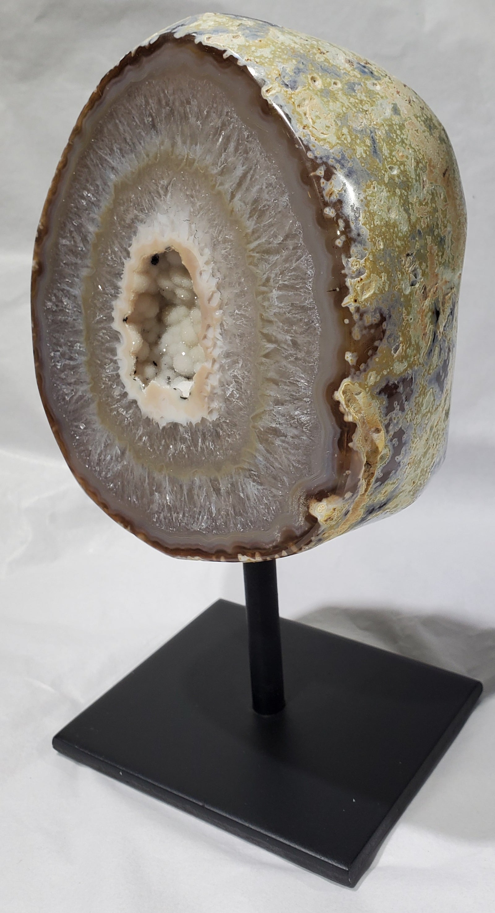 Geode on Custom Metal Stand, Brasil
