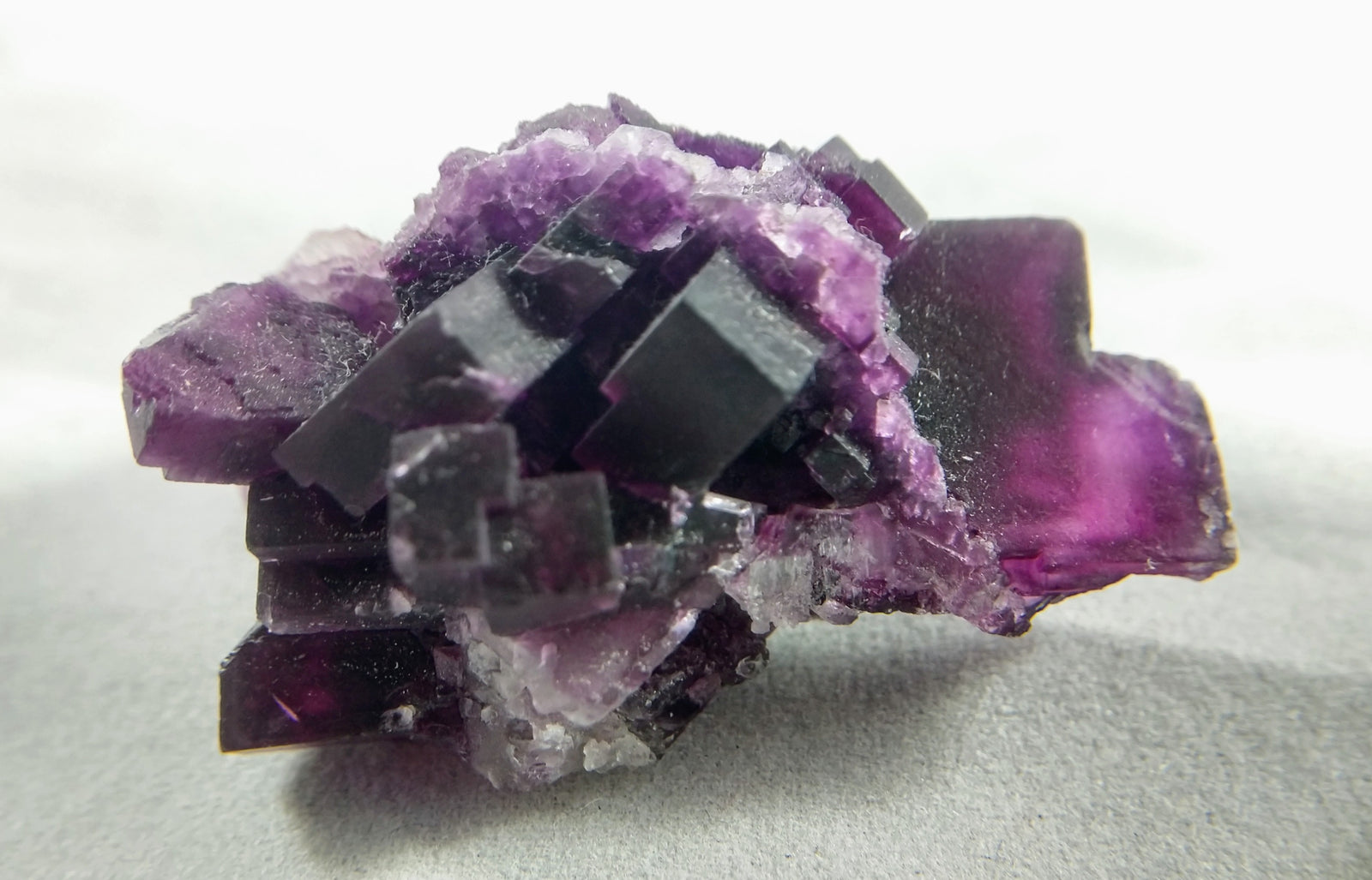 Fluorite, Cave-In-Rock, IL
