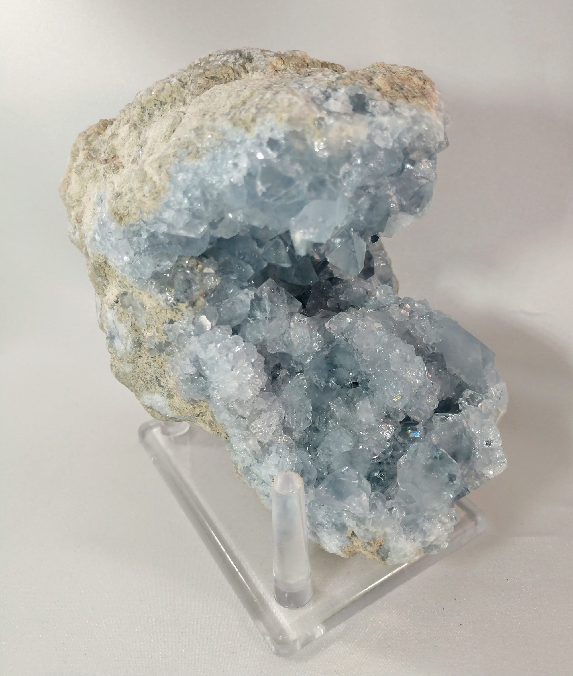 Celestite, 3 lbs 2.7 oz