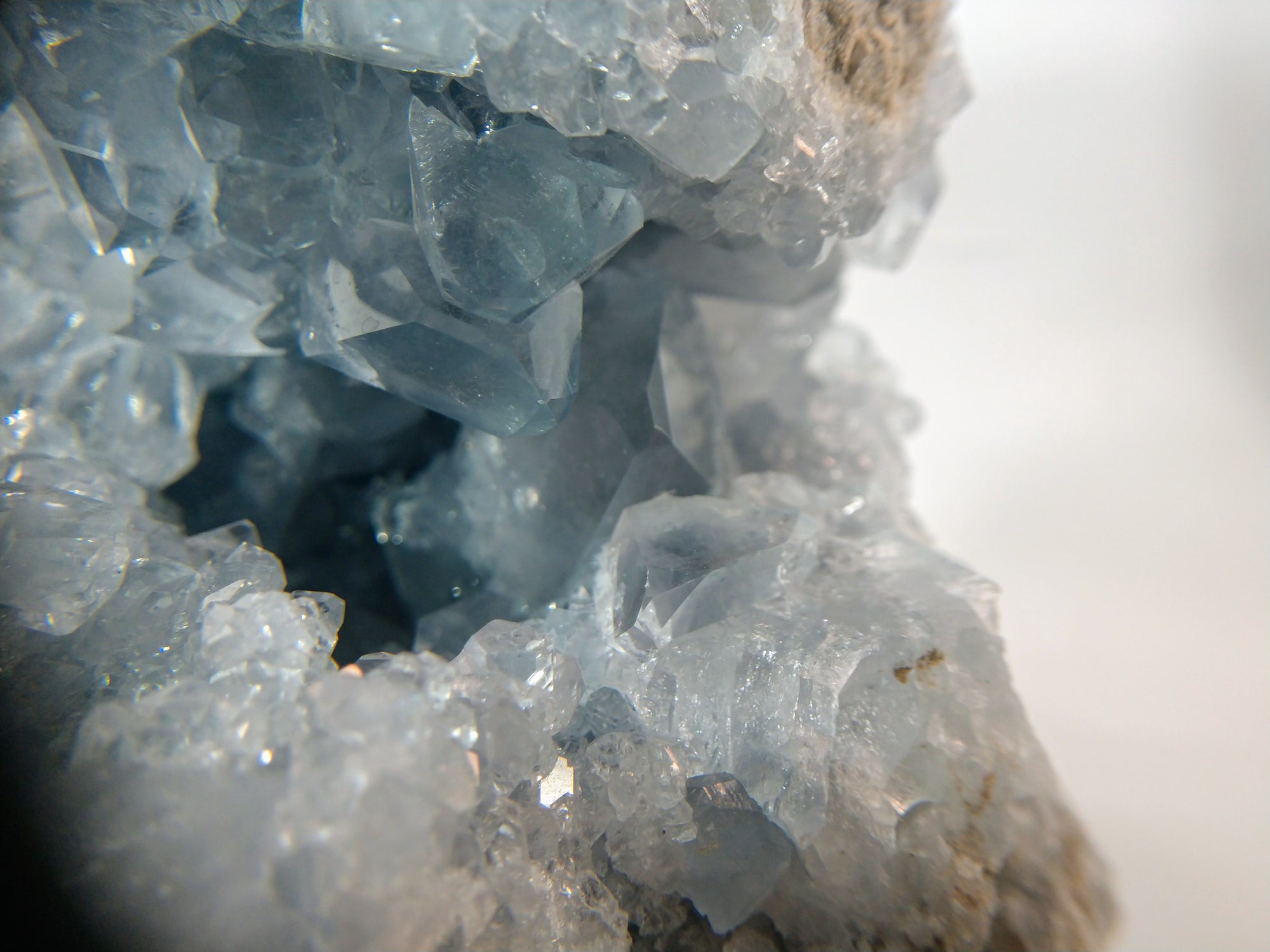 Celestite, 3 lbs 2.7 oz