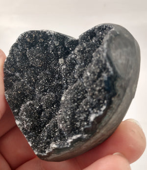 Druzy Black Amethyst Heart, Uruguay