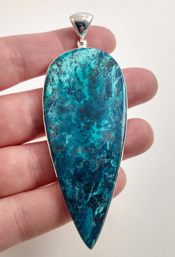 Shattuckite pendant deals