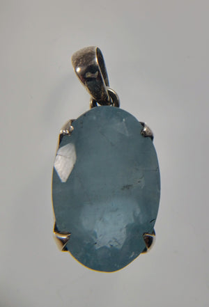 Aquamarine Faceted Pendant