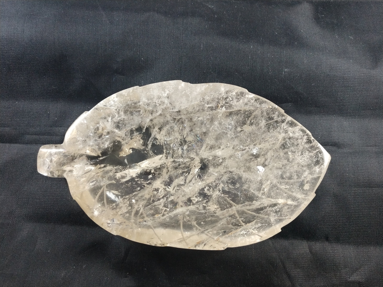 Leaf-shaped Quartz Dish