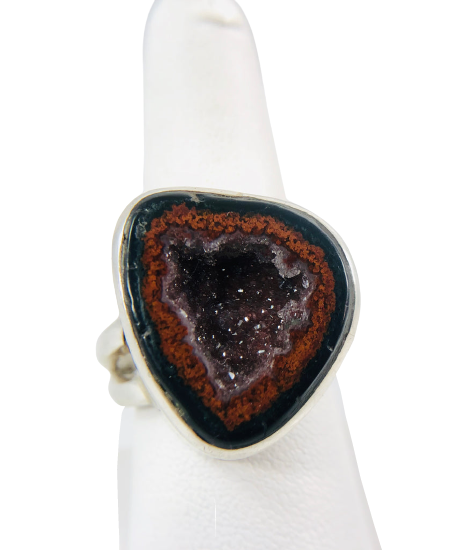 Geode ring
