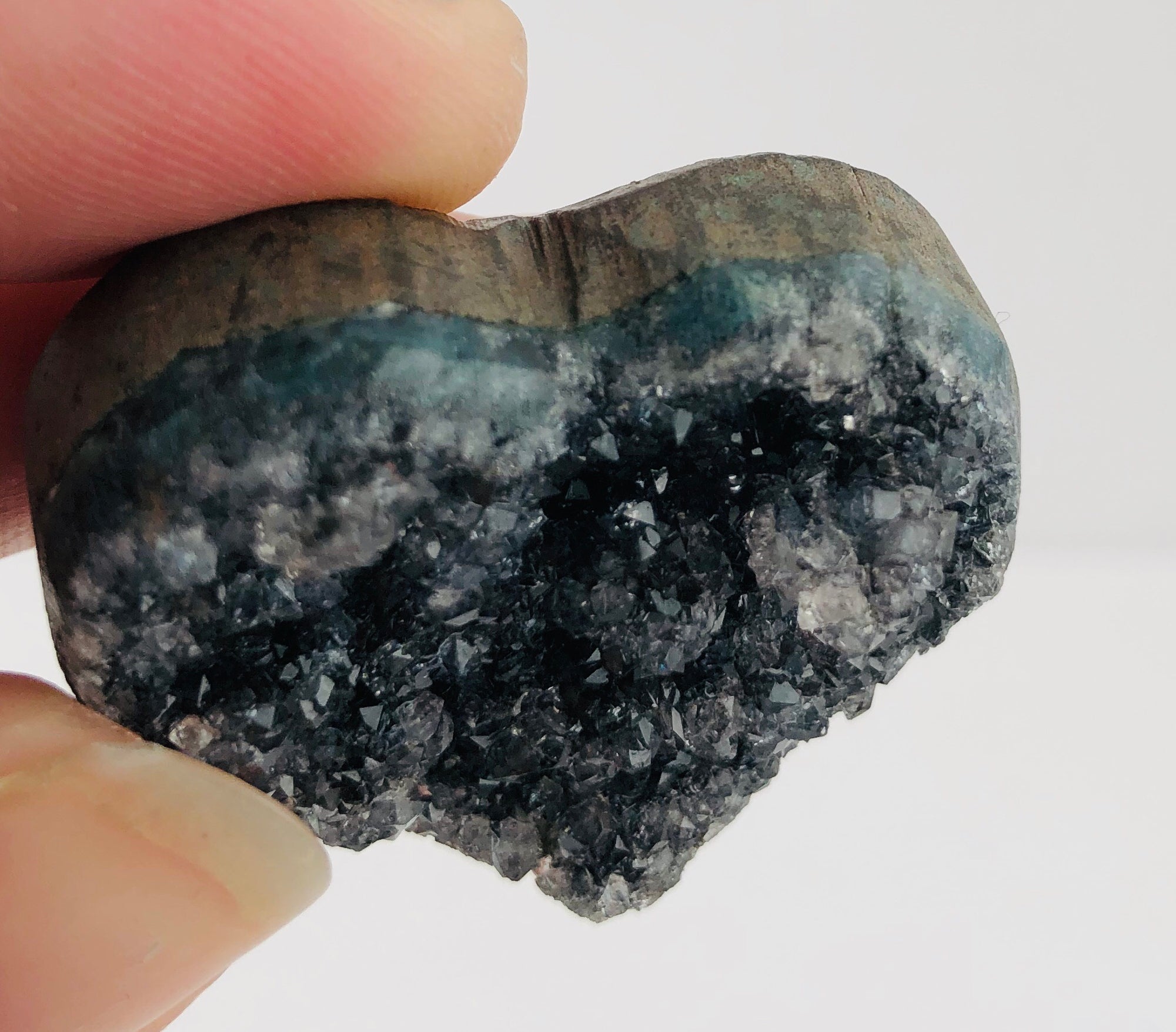 Druzy Black Amethyst Heart, Uruguay