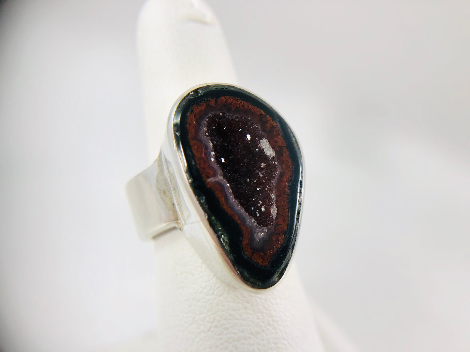 Geode ring