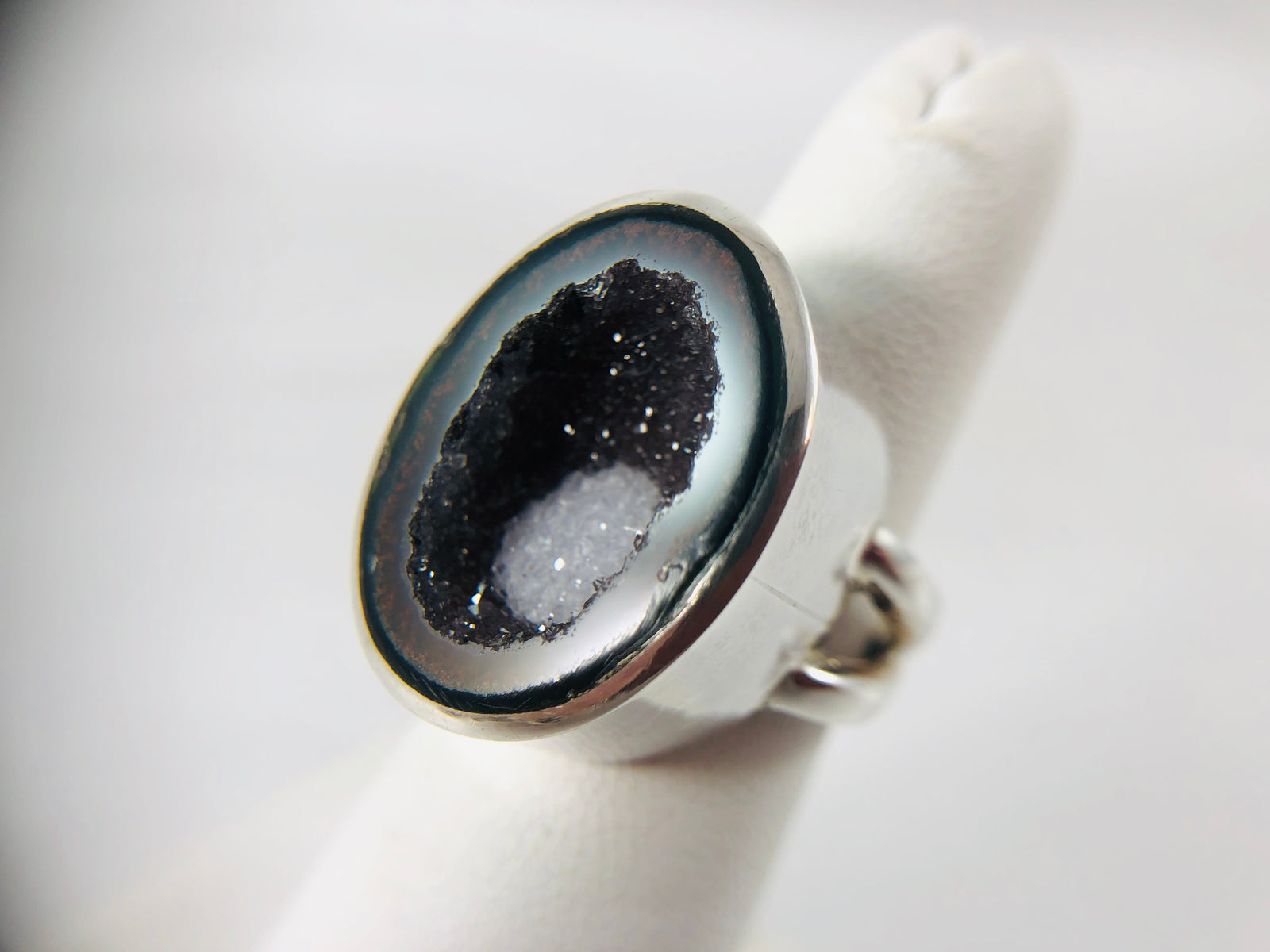 Geode ring